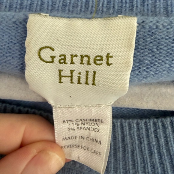 Garnet Hill Women’s Small Cashmere Blend Light Blue Boatneck Crop Soft Sweater - Picture 2 of 8